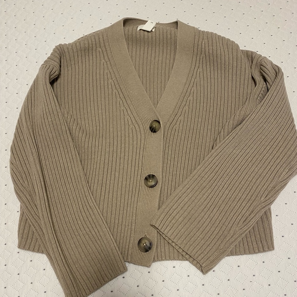 Knit cardigan